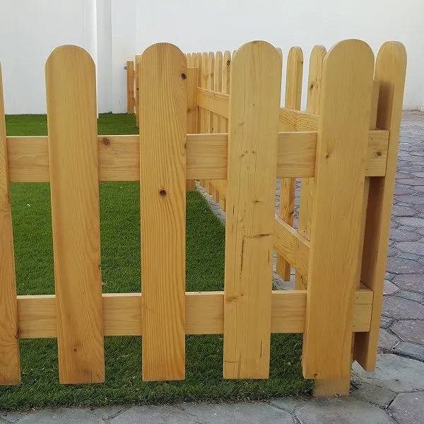 Wooden Picket Fence installation